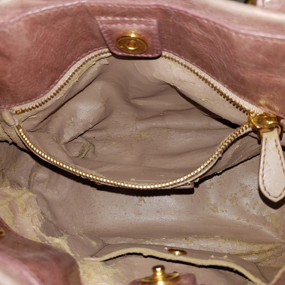 Authentic Prada Antico Vitello Shine - Picture 3 of 16